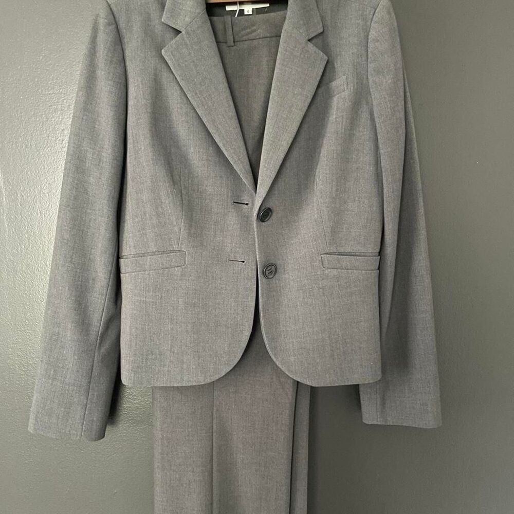 Calvin-klein Women's Grey Suit